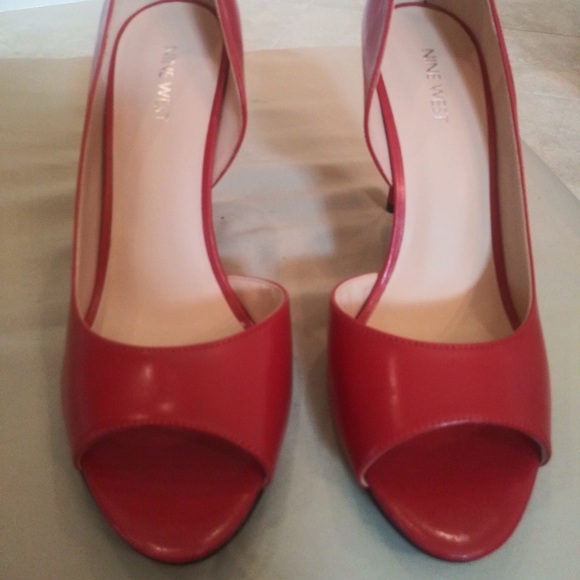 | Nine West | Red Pumps - Picture 2 of 3